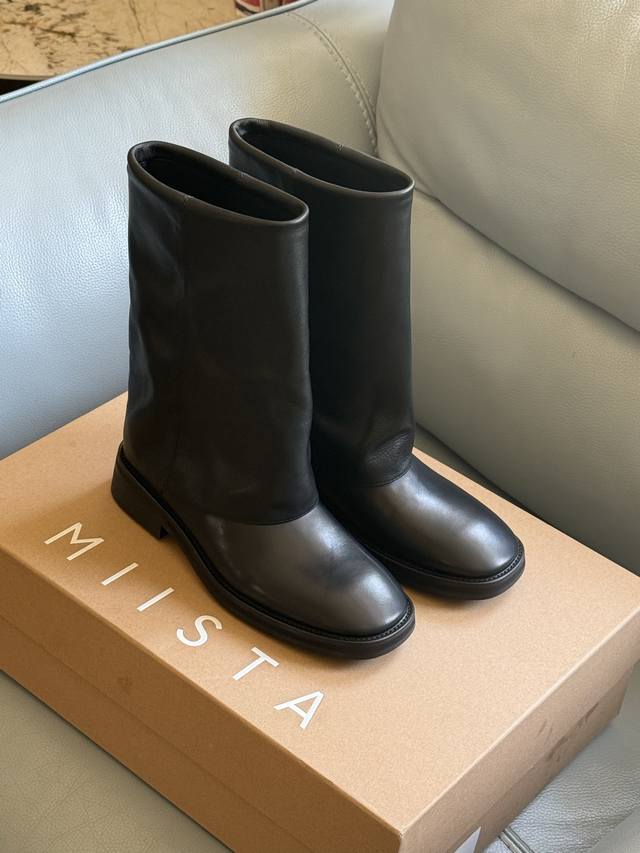 顶级品质 欧阳娜娜同款Miista靴 经常看到她上脚，她选的这两款时髦又日常，喜欢住了 不乏这几感也不会觉得夸张，小牛皮材质的，质感很好这个高度也是不挑身高，很