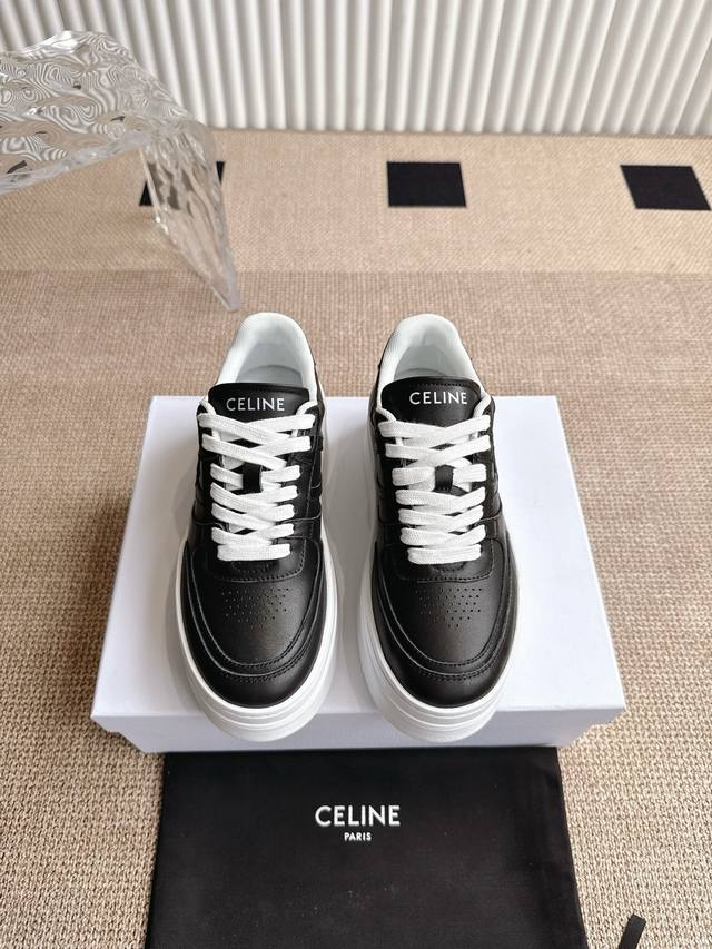 Celine思琳赛琳运动鞋 2025春夏新款女凯旋门徽标系带，简单舒服，干净利落，增高显腿细，无论是单穿还是搭配阔腿裤，高街又复古一起来做Celine女孩 码数