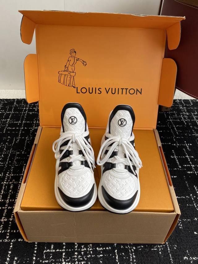 东莞代购级 扣子10 官网同步盒包装 全新升级Louis Vuitton 路易斯威登 25 老爹鞋 拱桥运动鞋 太空鞋 原版购入开发 做货 Lv Archlig