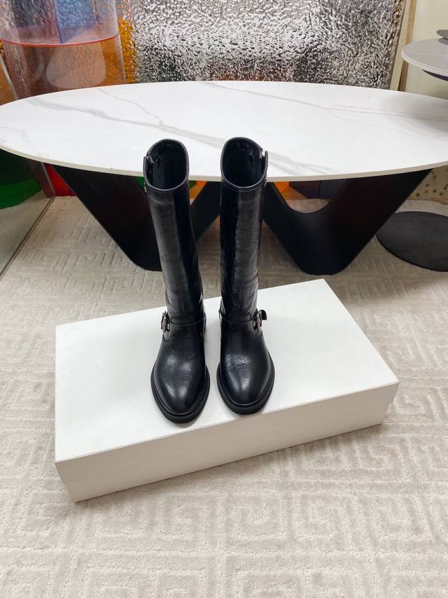 Golden Goose 2025秋冬新款复古西部牛仔靴 超酷超飒，一秒提升造型感，时髦精必备对版牛皮面料，牛皮内里，对版私模真皮沿条橡胶组合大底，码数：35-