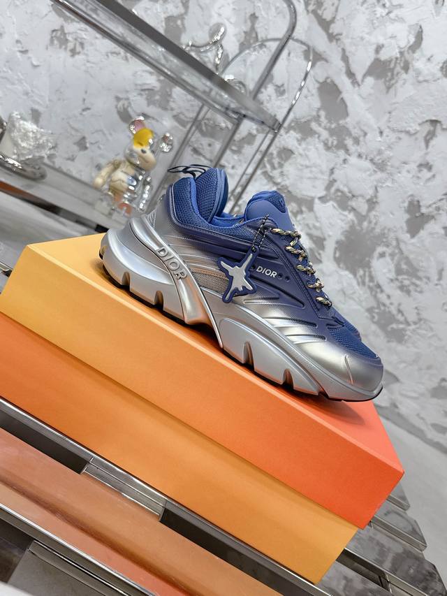 顶级版本！！！ Lewis Hamilton X Dior B44 Blade系列 限定款 渐变色 运动鞋 厚底 休闲鞋 原版购入开发 做货 这款 B44 Bl