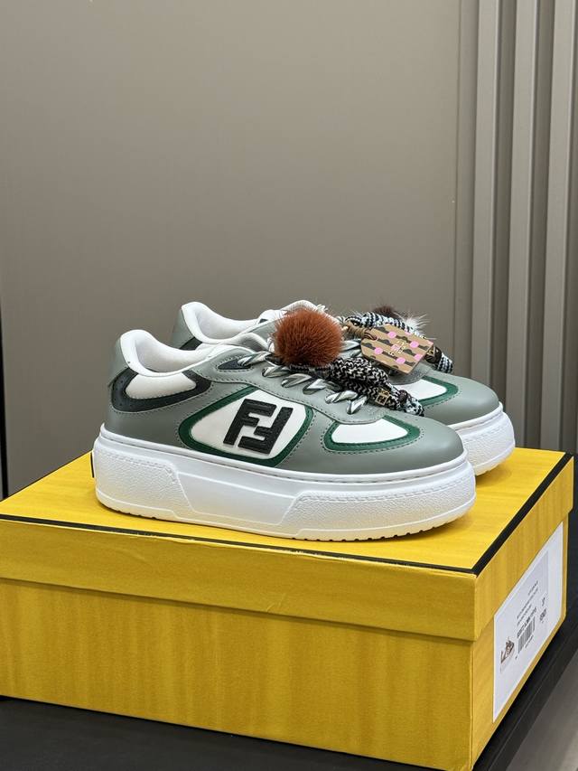 顶级版本 Fendi Match Platform运动鞋 飞跃都市，满载奇思妙想山 Fendi Match Platform运动鞋随节奏自由跃动』 灵动造型呼应