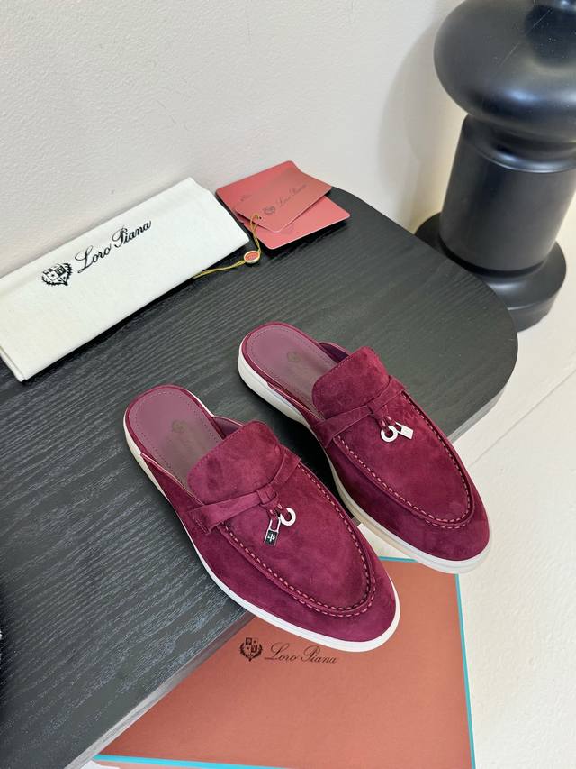 女款 男款 Loro Piana 诺悠翩雅 官网同款一脚蹬乐福鞋 原版大底宽底 采用进口高丝光羊反绒 羊皮内里 全方位一比一复原专柜工艺流程 独家原版开模宽底