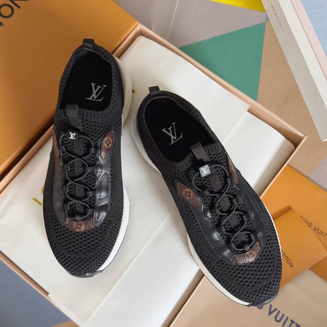 顶级版本：情侣款 Lv 路易威登L家 驴牌 最新Olympia系列 情侣款 飞织 针织 休闲 运动鞋 跑鞋 原版购入开发 做货 本款 Lv Olympia 运动