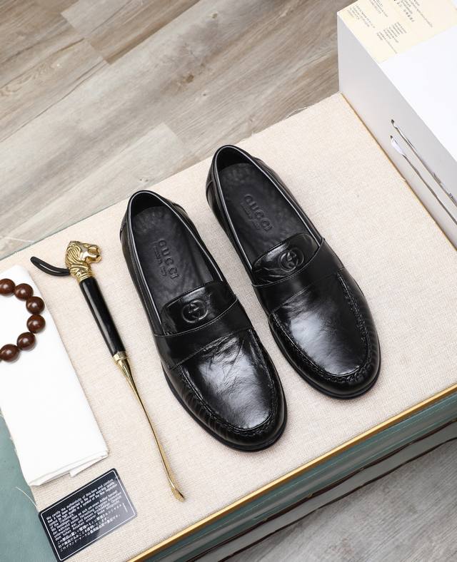 调工厂P价 男装男鞋 运动原单 原版 水染牛里 古驰Gucci 官网款正装鞋 意大利進口牛皮顶级进口水染牛皮内里精细手工制作 原版底，实物拍摄實物更好看 标准码