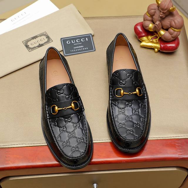 调工厂P价 女装女鞋 运动原单 古驰 Gucci 官网男士商务正装皮鞋更新香港专柜同步新款完全一比一复刻出货专柜品质零差距0外均采用进口头层牛皮 配原版五金扣水