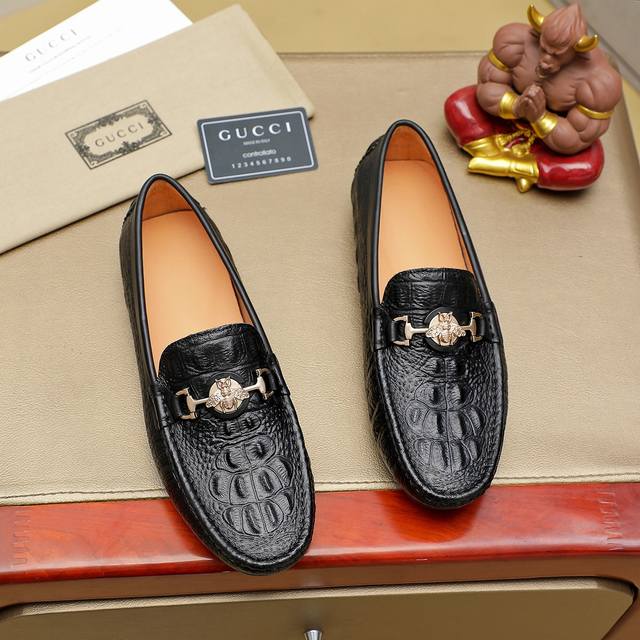 调工厂P价 女装女鞋 运动原单 Gucci 古驰官网同步最新款鞋面采用进口牛皮，皮内里，橡胶大底，顶级手工一针一线做工精细绝对满足那些追求高奢品质的完美主义型男