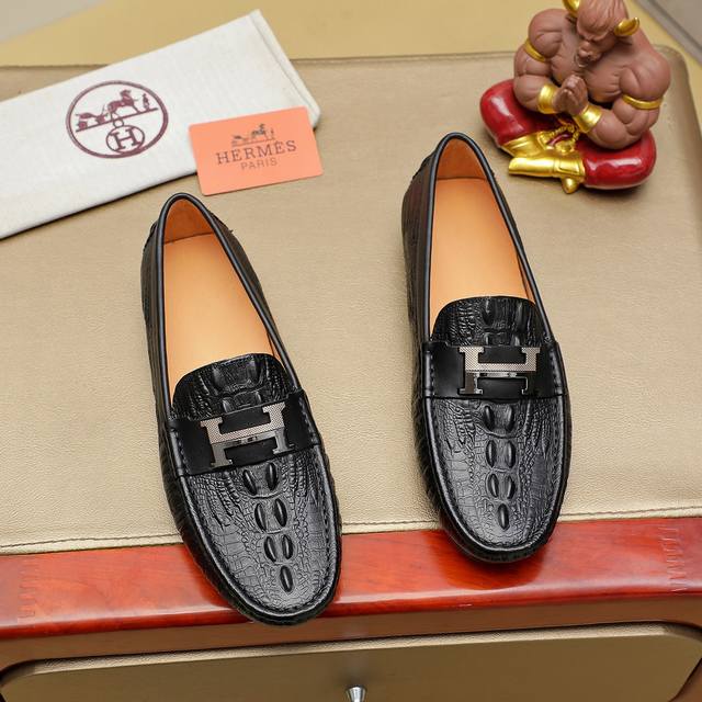 调工厂P价 女装女鞋 运动原单 Hermes 爱马仕专柜同款经典套脚鞋1:1开模原单品质采用进口头层牛皮猪皮内里超高档男鞋皮鞋沉实稳重 非常特别 色，可选！码数