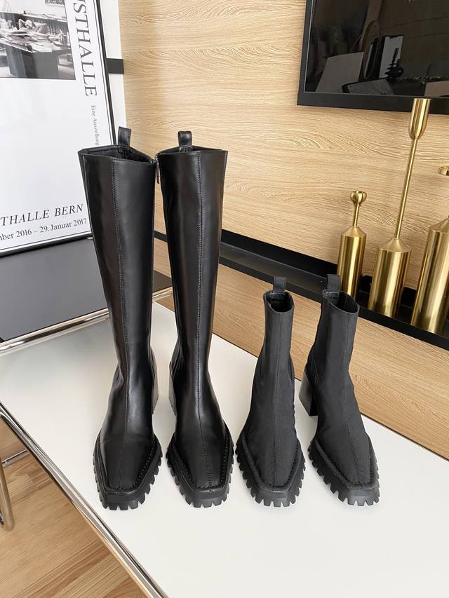 工厂P价 女装女鞋 运动原单亚历山大.王 Alexander Wang 秋冬Parker 方头凸凹鞋底17吋长靴，采用进口全粒面牛皮作面料，近年最流行的细长方头