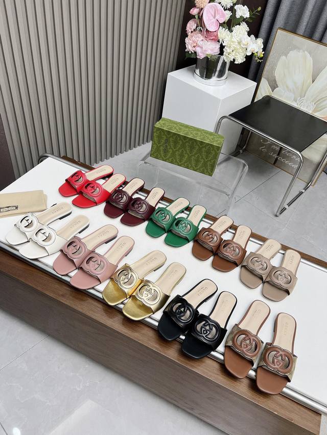 工厂P价 女装女鞋 运动原单 Gucci凉鞋 最新爆款火爆上市 专柜原版鞋开模精心制作 大牌明星最爱的奢侈品 面料：小牛皮，内里羊皮 面料有多个经典百搭的颜色供