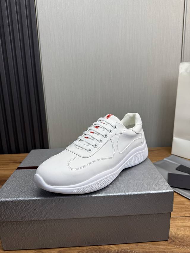 调工厂P价 男装男鞋 运动原单 Prada普拉达 男鞋专柜爆款，官网同步，1高品质出货原版牛皮+牛皮内里，11复刻 ，原厂原版底，38-45 45定做不退换