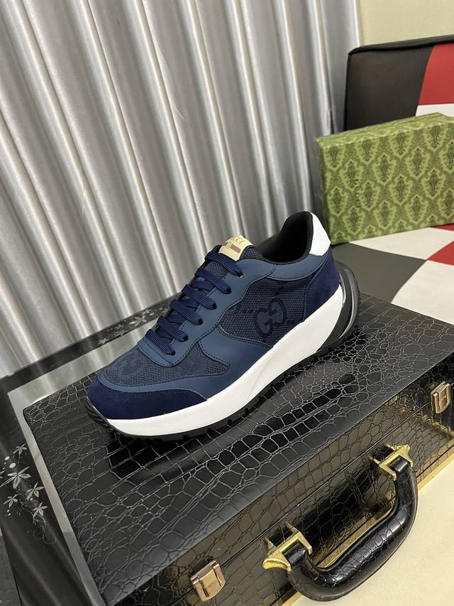调工厂P价 男装男鞋 运动原单 古奇Gucci 最新爆款休闲鞋，顶端品牌 奢侈～代购，顶级～质量。专柜同卖产品 面料原版压纹小牛皮 舒适的羊皮内里 ，码数：38