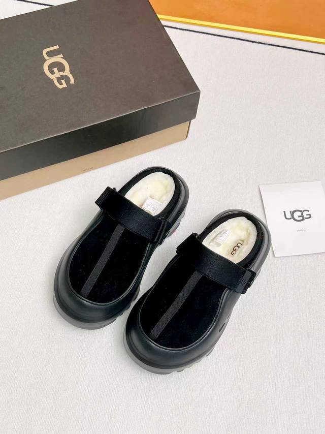 出厂价P 女装女鞋 运动原单 男女同款 Ugg 2025新品小土豆，半拖一脚蹬解锁松弛脚感，轻便薄底时刻轻盈时髦，随性走出全新风格，这感觉很Ugg，经典翻毛皮搭