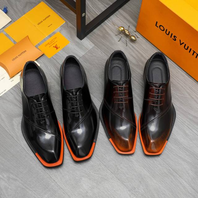 调工厂P价 男装男鞋 运动原单 商品商标：Lv 路易威登 商务系带正装皮鞋 正码码数: 37-46 商品材料：精选擦色牛皮鞋面 猪皮内里 橡胶大底