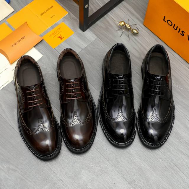 调工厂P价 男装男鞋 运动原单商品商标：Lv 路易威登 商务正装系带皮鞋 正码码数: 37-46 商品材料：精选优质珠光擦色牛皮鞋面 猪皮内里 橡胶大底