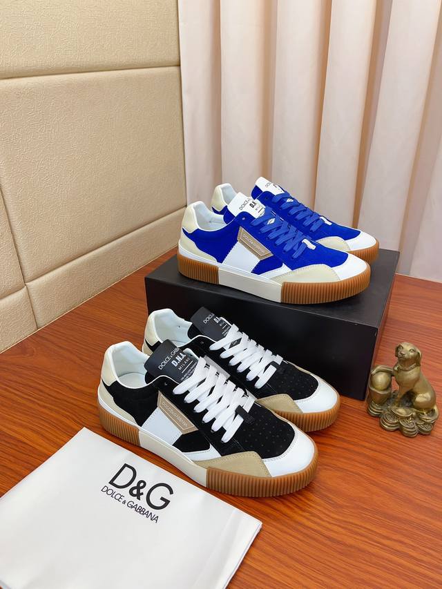 价： Dg 最新官网休闲男鞋原单品质进口头层牛皮拼接搭配羊里 论材料做工完胜市场所有版本最高品质出货 实物拍摄，面料进口凸显品牌独特魅力鞋带也是原版定制经典系带