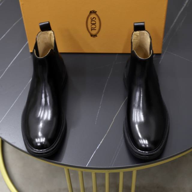 原单品质 Tods托德斯休闲靴子专柜新款同步 精致手工缝线 做工细节堪比专柜 鞋面进口牛京 牛皮内里 原版大底 38-44 45定做