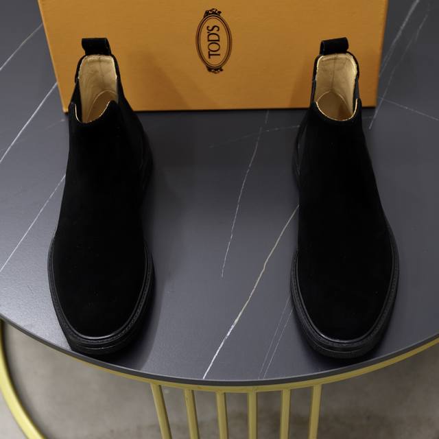 原单品质 Tods托德斯休闲靴子专柜新款同步 精致手工缝线 做工细节堪比专柜 鞋面进口牛京 牛皮内里 原版大底 38-44 45定做