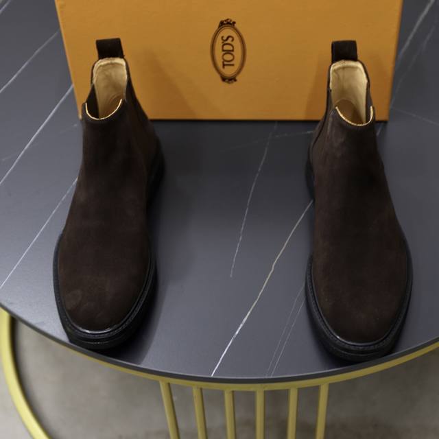 原单品质 Tods托德斯休闲靴子专柜新款同步 精致手工缝线 做工细节堪比专柜 鞋面进口牛京 牛皮内里 原版大底 38-44 45定做