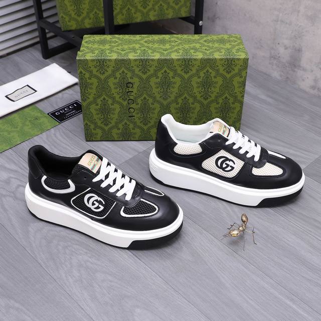 商品商标：Gucci 古驰 男式休闲板鞋 正码码数: 38－44 商品材料：精选牛皮拼接网面 网内里 牛皮鞋垫 橡胶大底