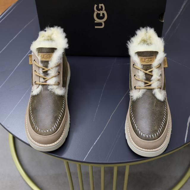出厂价P 澳洲进口加厚羊毛 品牌：Ugg正品代购 皮毛一体 尺码：39 44 45订做 等级： 官网1:1 材料： 头层真皮防水防冻鞋面 真毛内里 原版防滑耐磨