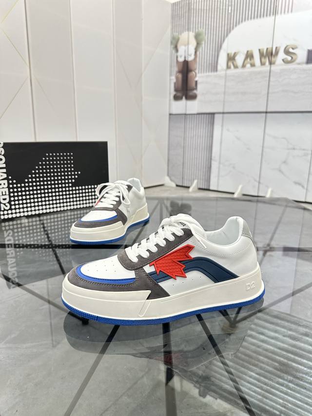 售 价: P 商品商标：Dsquard D2次方* 低帮休闲鞋 正码码数: 38-45 可订做46. 商品材料：鞋面进口牛皮，羊皮内里，原版大底。 编 号：80