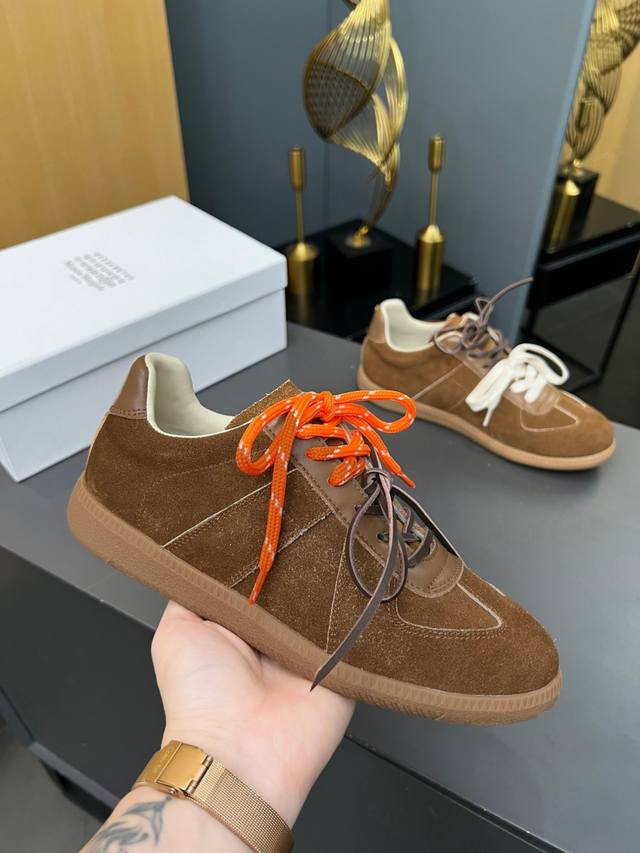 独家顶级版本 M*M6M*Aison M*Argiela~25Vs新款复古休闲系列 Maisonmargielamm6德训休闲板鞋 复古拼色休闲鞋 光听到复古风