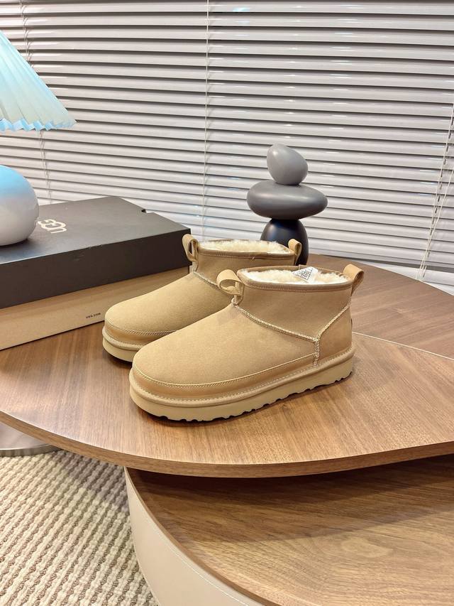 Ugg秋冬季男士毛毛鞋 男款雪地靴 男鞋休闲舒适平底圆头时尚休闲短靴 一脚蹬 牛皮磨砂面+Eva大底 码数39-45