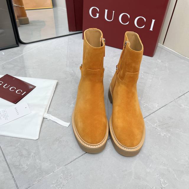 短款 长款 Gucci 古驰 25秋冬 经典马衔扣骑士靴 顶级版本！欢迎对比！标志马衔扣焕新再现为新季日常穿搭添注时尚魅力！ 鞋面:牛皮 羊猄 内里: 进口牛皮