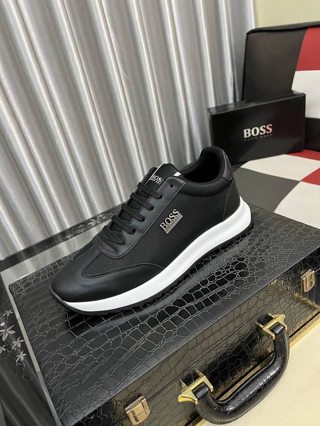 调工厂P价 男装男鞋 运动原单 Boos 男鞋休闲鞋原单品质鞋面采用进口小牛皮，超透气舒适内里做工精细，高端大气。有时尚典范造型。发泡透明耐磨大底，穿着舒适，值