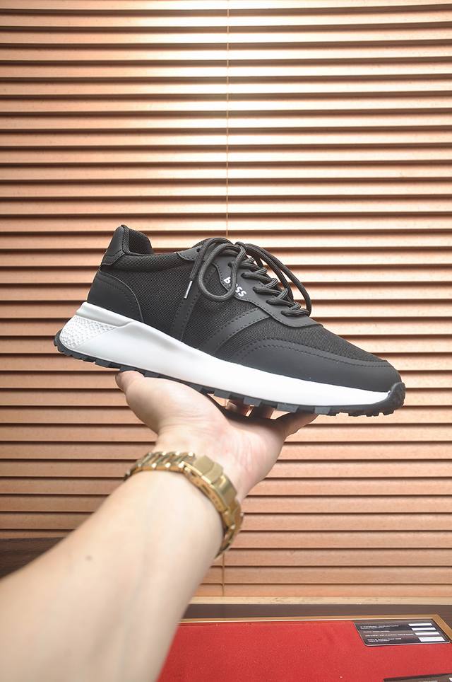 调工厂P价 男装男鞋 运动原单 Boss 市场最高版本男鞋，欢迎1:1对比，爆单款Boss香港专柜休闲鞋，专柜品质，支持验货，优质做工，鞋面采用意大利进口胎牛皮