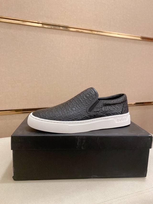 调工厂P价 男装男鞋 运动原单 Boss 最新休闲男鞋，欢迎1:1对比，爆单款Boss香港专柜休闲鞋，专柜品质，支持验货，优质做工，鞋面采用意大利进口胎牛皮 内