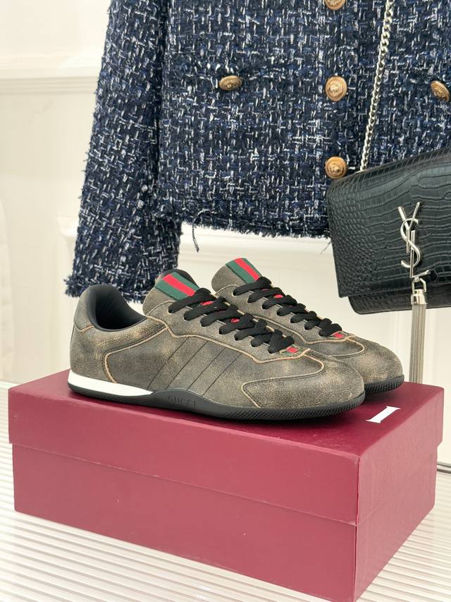 工厂P价 女装女鞋 运动原单 Gucci 古驰25Wf新品彩虹织带休闲德训鞋 当70年代运动基因遇上大胆色彩表达 这款休闲德训鞋以革新姿态重塑经典 让每一步都踏