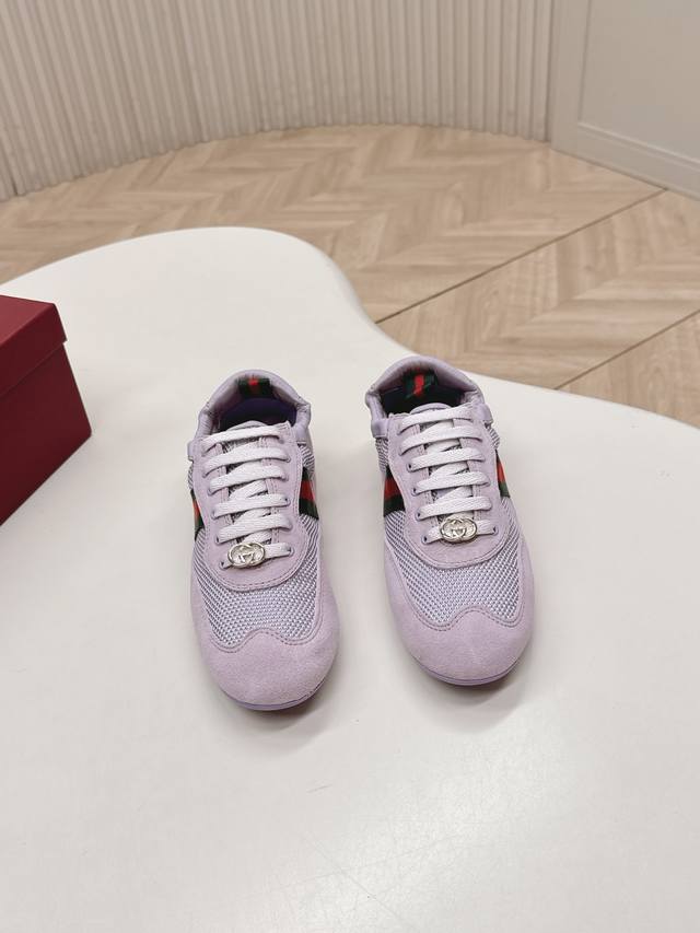 工厂P价 女装女鞋 运动原单 Gucci Shift 新款 复古德训鞋运动鞋 经典红绿织带一秒吸睛，层次感非常强，超轻薄底:超火的薄底鞋风潮，上脚贴地，走路像踩