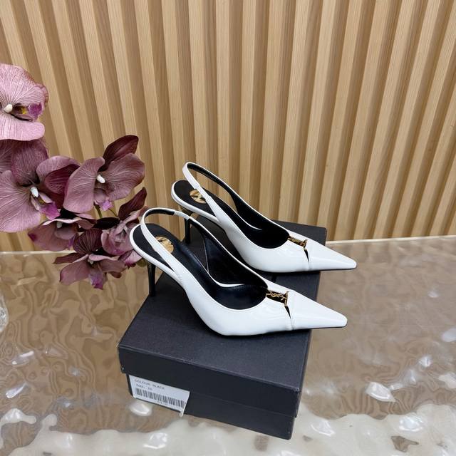 Ysl 圣罗兰 Ss2025早春新款 夏季新品 走秀款高跟凉鞋 2025全新春夏系列后带方扣高跟凉鞋 ！ 尖头高跟拖鞋淡淡的夏日里怎么少得了一双仙女鞋 各种小裙