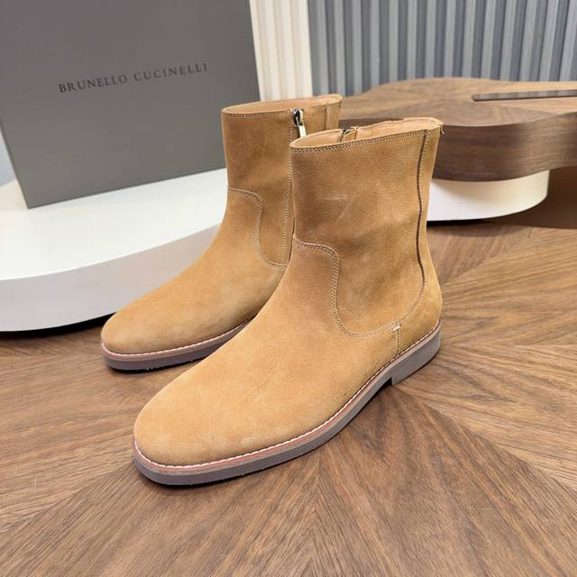 Bc 顶级 Size ：39-44 38.45可订做 2025Brunello Cucinelli 反绒皮切尔西靴选用高品质头层胎牛绒，柔软细腻，质感满分。经典