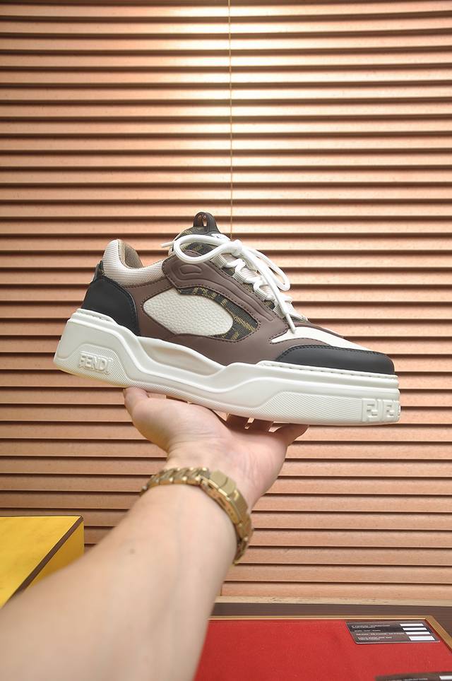 出厂价P Fendi芬迪 最新情款休闲运动鞋 众多明星同款 Fd Match 原版一比一复刻 设计师Kim Jones打造的首款运动鞋Fendi Match 和