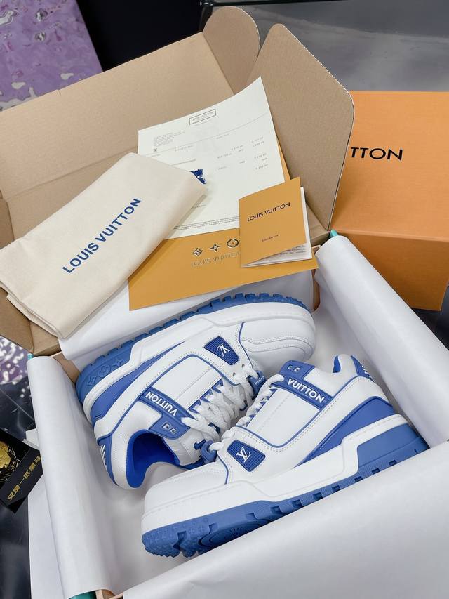 Lv胖丁 新颜色 目前此版本只做Zp上市的 最高还原所有细节 、包装 Lvtrainer小胖丁 最新升级版本 原版一致 独家开模 市场天花板级 欢迎对比 对版私