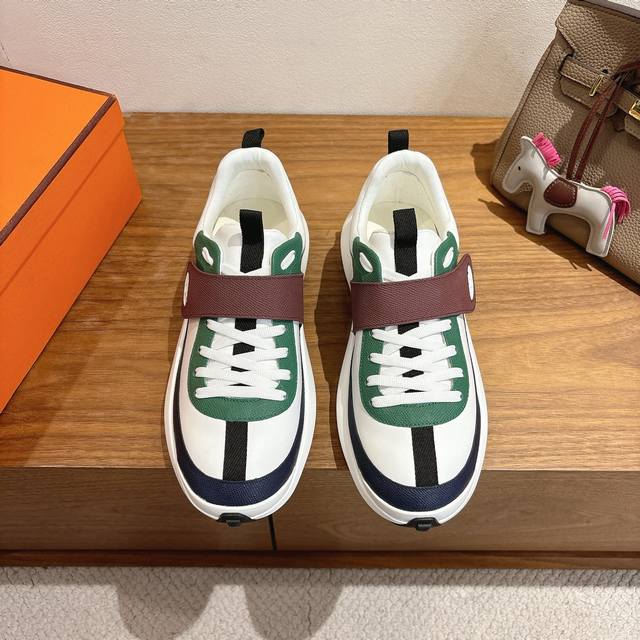 男款20 H家25Ss秋冬新款老爹鞋经楦靴型+英伦复古设计，经典耐看！原版倒模楦型，极致1:1形体，进口高端面料呈现出精致质感！ 开模定制A级高密私模大底，奢华