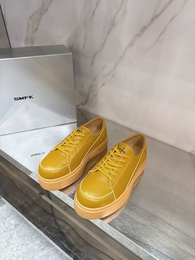 Smfk 2025秋冬新款自然荒野系列废土风高帮鞋，最近非常火爆的高帮鞋，闭眼可入，非常时髦的单品之一超多网红博主、明星都穿Smfk的废土风靴子，真的是越看越上