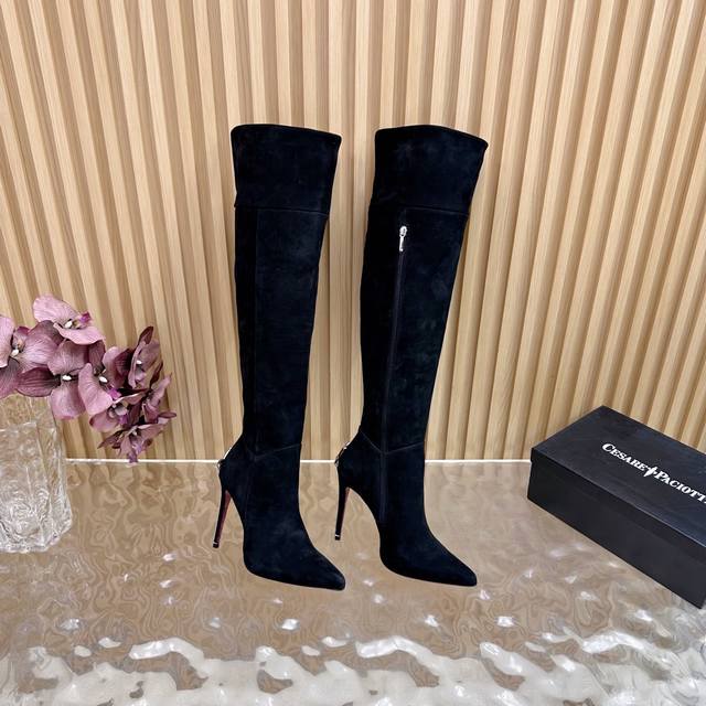 靴子 如果一定要受高跟鞋的累 那我就要Cesare Paciotti “插入心脏的利刃” Cesare Paciotti 匕首高跟鞋 绝版重金开模，对版工艺 全