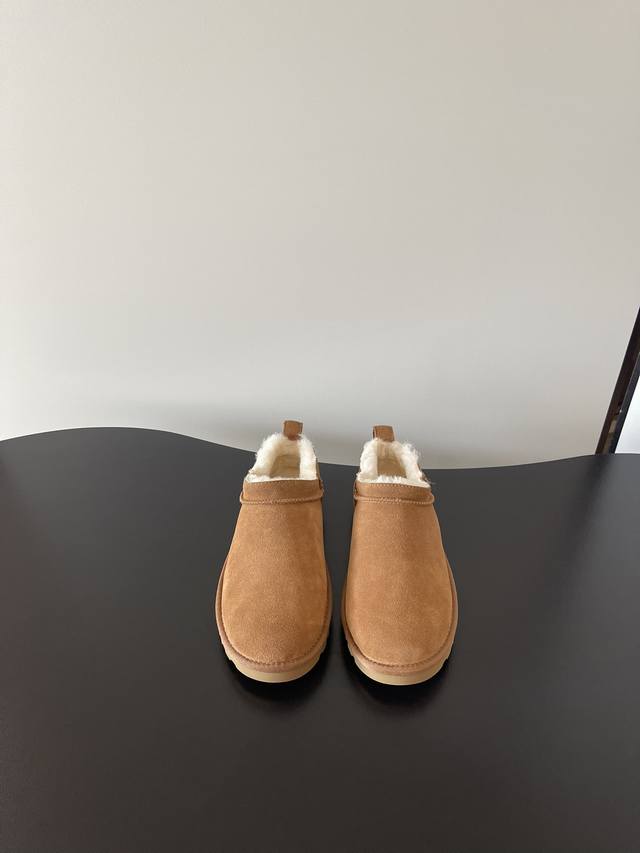 Ugg 3891 最新 Mini 低帮 一脚套 超羊毛 防滑雪地靴 最高品质 原单出货 羊皮毛一体 原版Treadlite轻翼科技复合防滑大底！上脚潮酷 轻松完