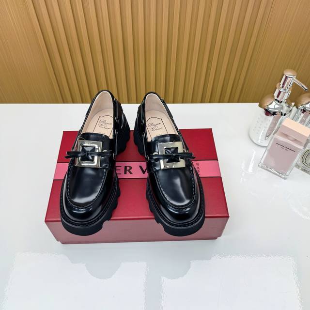 小牛开边珠银扣