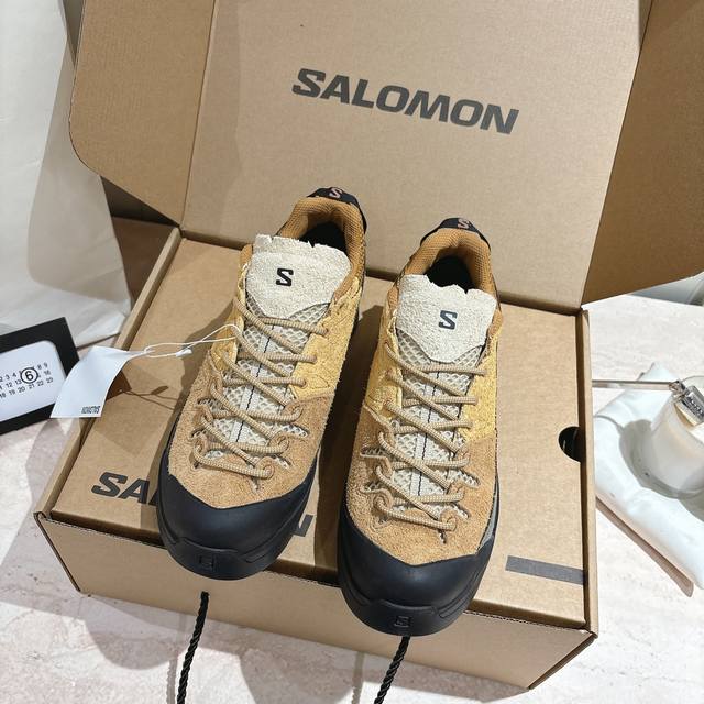 Salomon萨洛蒙25Ss新款Aero Glide3 Grvl跑鞋 Salomon 的产品以卓越的品质和独特的设计著称，注重产品的功能性和耐用性，同时兼顾时尚