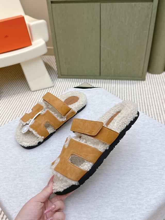东莞代购级 ｜D1126 官网同步盒包装 Hermes 一波惊喜爱马仕毛拖妥妥的时尚款顶级出品轻奢 Hermes泰迪毛拖真的软软糯糯超美....... 初冬的第