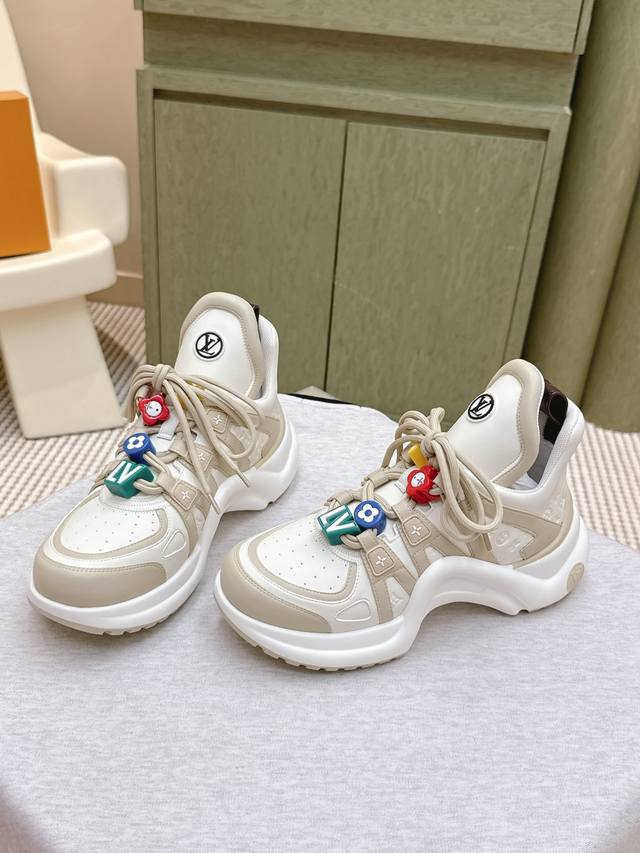 东莞代购级 扣子10｜D1155 官网同步盒包装 全新升级Louis Vuitton 路易斯威登 25 老爹鞋 拱桥运动鞋 太空鞋 原版购入开发 做货 Lv A