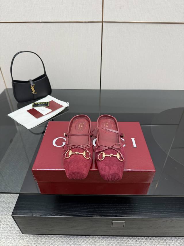 Gucci25 早秋大热马衔扣芭蕾半拖鞋 走秀款新总监的色彩与实穿概念每个颜色都超级安可拉款更是尤为出众名副其实当选今年最出众芭蕾舞鞋超有气质～百搭日常着用都是