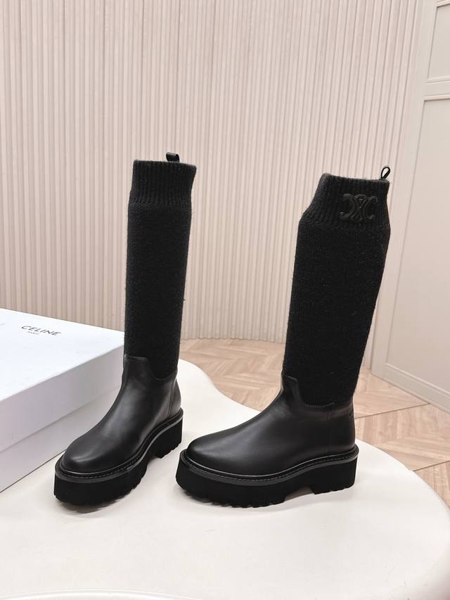 高筒款 Celine 思琳新款 经典凯旋门毛线筒祙子厚底牛皮短靴 超级显气质增高显瘦款 女王的绝佳搭配！简约时尚又俏皮懒人毛线袜子 鞋面：牛皮 内里：牛皮 原版