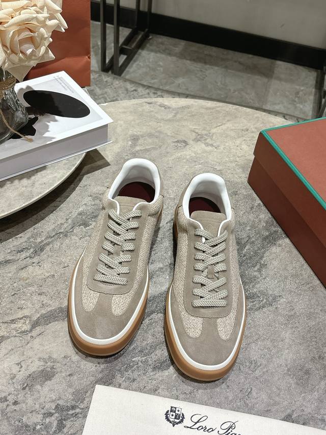 女 男10 情侣款Lp新品发售Loro Piana 官网同款｜ 采用 Wish 超软牛皮面料制作 牛反绒 粗布呢子｜内里垫脚羊皮，中底羊皮，全方位一比一复原专柜