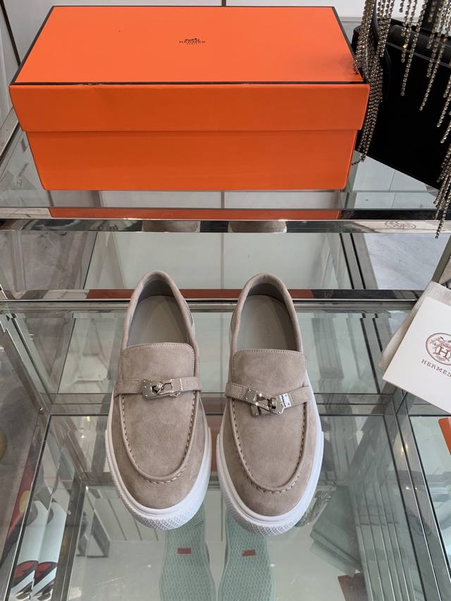 Hermes 爱马仕 Game Kelly扣厚底乐福鞋 情侣款 小牛皮乐福鞋风格休闲运动鞋 搭配功能性镀钯Kelly鞋扣 原版定制Kelly鞋扣 定制进口小牛皮